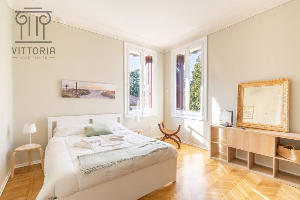 Vittoria Apartments: Viale Dante Βιτσέντζα Εξωτερικό φωτογραφία